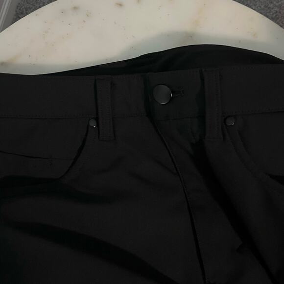 Lululemon Men’s ABC Pant 32x34 Slim Leg Active Pant Black Athleisure - Picture 6 of 8